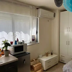 Brilant Center Apartment