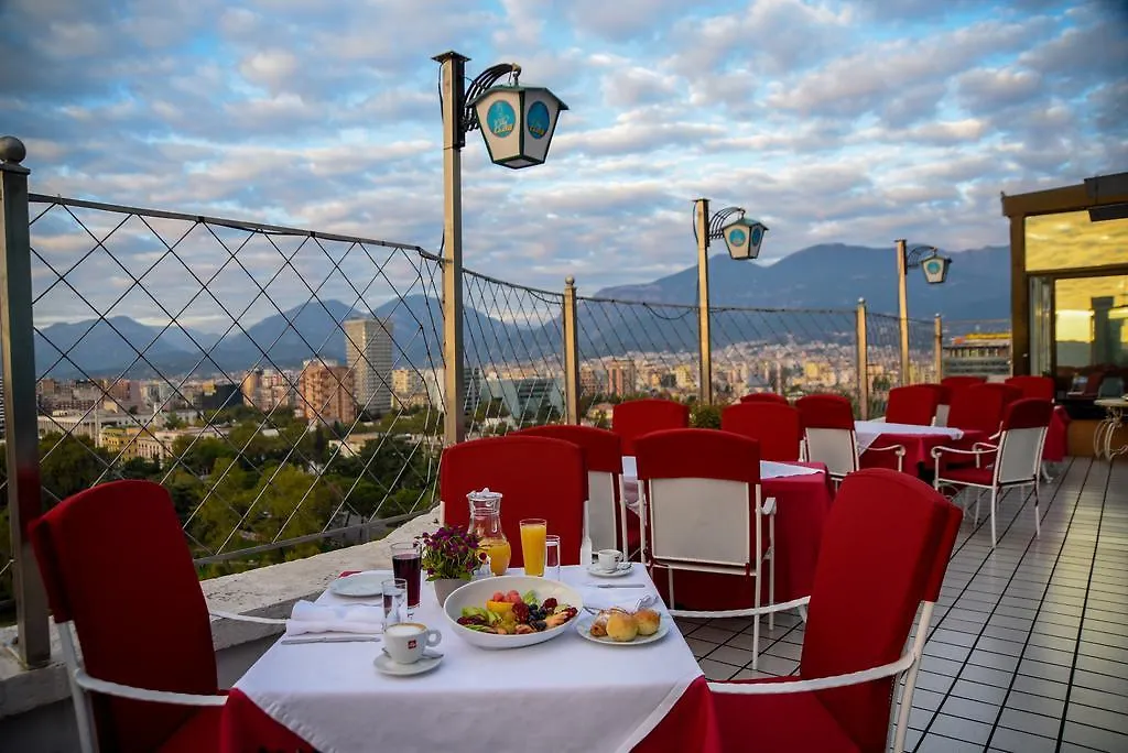 Sky Hotel Tirana 4*,
